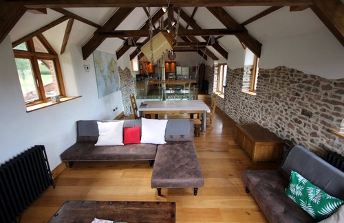 Chulmleigh House | The Lower & Upper Arches, luxury Converted Barn in Devon countryside
