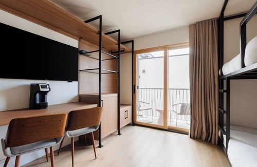 Inglewood Hotel | The Lum Hotel Los Angeles Stadium District