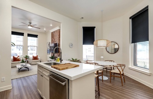 Midtown House | The Lumber Baron's Downtown Mansion 2KingBR/2.5BA