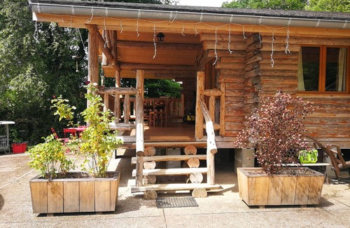 Grand Langres Ski Chalet | The lumberjack log cabin