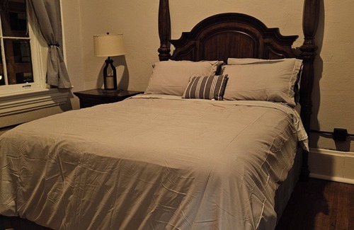 Delaware Apartment | The Luxe Vibe