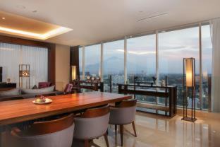 West Cirebon Hotel | The Luxton Cirebon Hotel and Convention