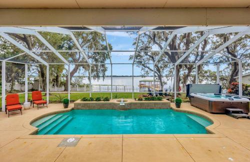 Winter Haven House | The Luxury Lakehouse
