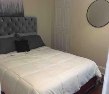Niskayuna Apartment | The luxury lounge