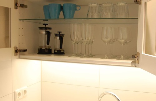 Lasonder-Zeggelt Apartment | The luxury of a hotel, with the charm of home.