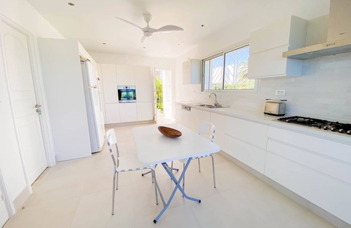 Mrezga Villa | The Luxury Sea House in Hammamet