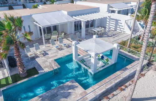Oyster Pond Apartment | The Luxury Villa