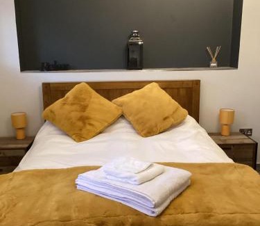 Lydden Bed & Breakfast | The Lydden Bell