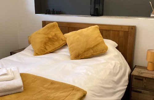 Lydden Bed & Breakfast | The Lydden Bell
