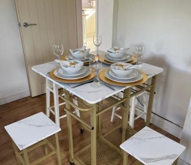 Whitehouse Lower House | The Lyttle Cottage