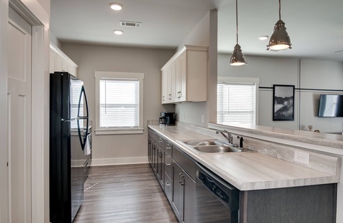 Gracewood Apartment | The Madison - Upscale 2-King Bed apartment by Ft. Gordon