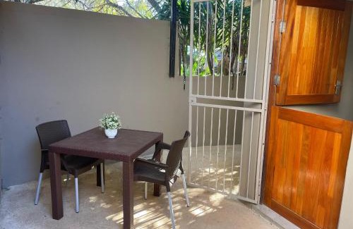 Hartbeespoort House | The Magalies Nest - Self Catering Accomodation