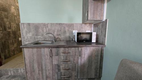 Hartbeespoort House | The Magalies Nest - Self Catering Accomodation