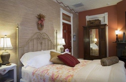 Downtown Bed & Breakfast | The Magnolia House Inn