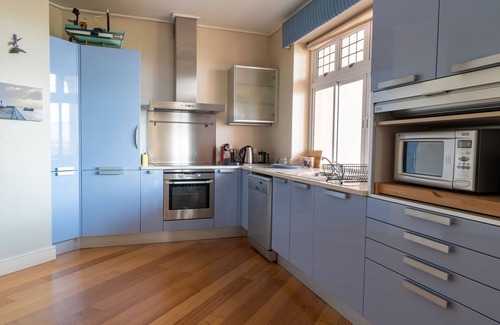 Redhill Apartment | The Majestic Village Harbour Place