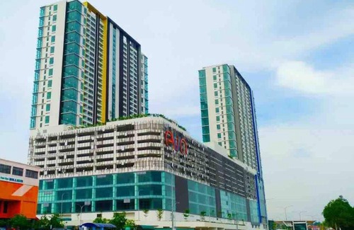 Bangi Sentral Apartment | The Makcik's Homestay (EVO Duplex House)