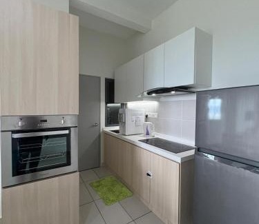 Kajang Apartment | The Makcik's Homestay at Almyra Residence