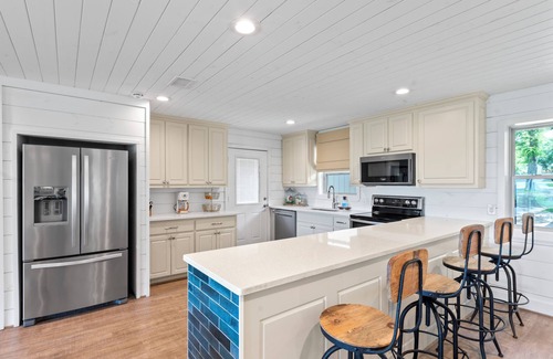 Gun Barrel City House | The Mallard on Blue Cove at Cedar Creek Lake