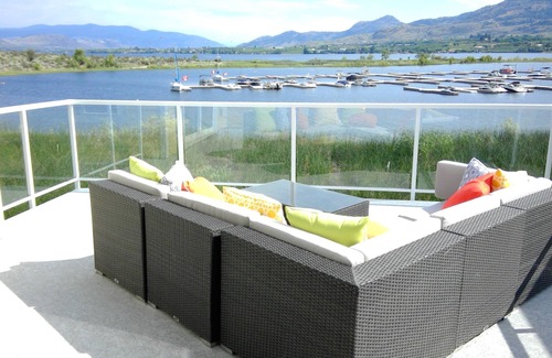Okanagan-Similkameen Cottage | The Mallard - Waterfront Cottage with Pool Table and Boat Slip!