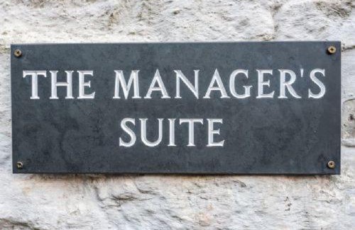 New Mills House | The Manager's Suite 2