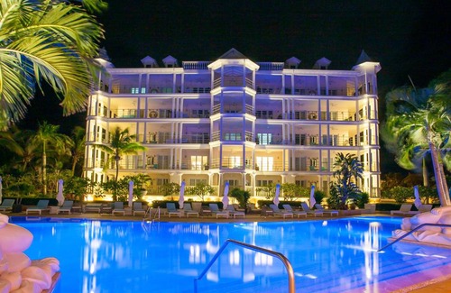 Shoal Bay Hotel | The Manoah Boutique Hotel