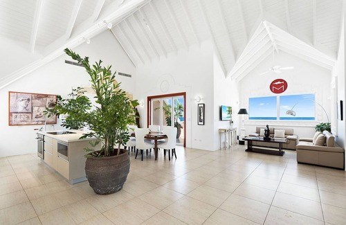 Shoal Bay Hotel | The Manoah Boutique Hotel