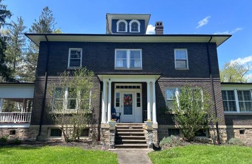 Redstar House | The Manor at Glen Jean Meadows