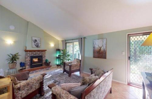 Moorina House | The Manor!