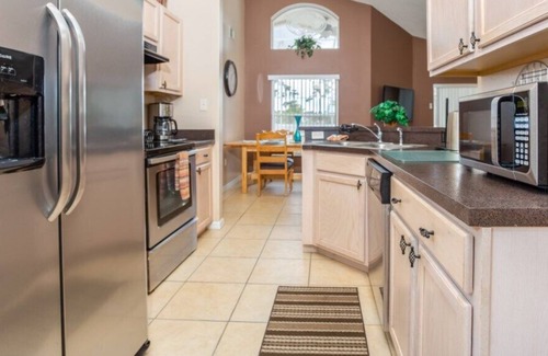 Westridge House | The Manors @ Westridge close to attractions