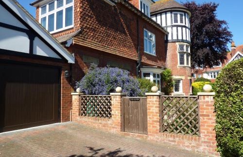 Eastbourne Bed & Breakfast | The Manse B&B
