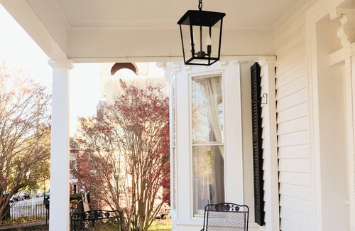 Fincastle House | The Manse on East Main-Historic Fincastle's Newest Guesthouse!