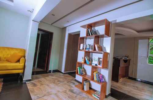 Jinja Hotel | The Mansion Hotel