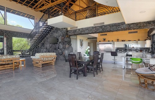 Chiriqui Villa | "the mansion made of bamboo" Villa Bamboo, Chiriqui chorcha abajo