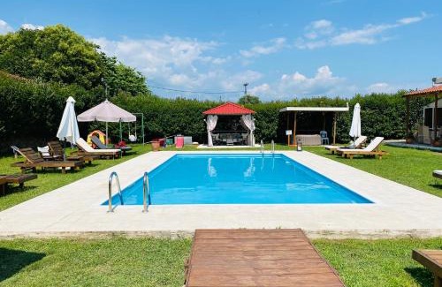 Archaia Olympia Villa | The mansion of Dionisos and Dimitras 6