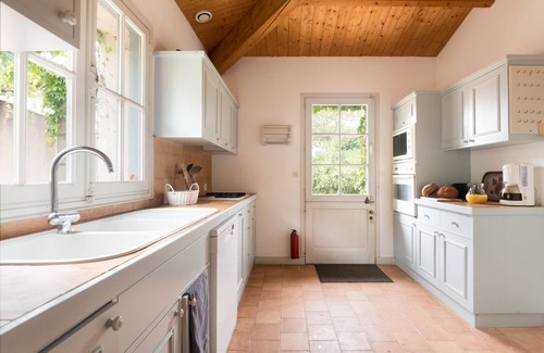 Ile-d'Aix Villa | The Marais Aixois for 13 people