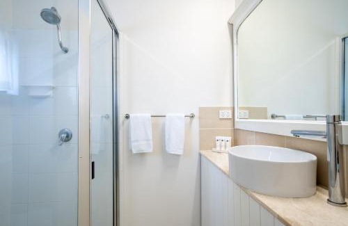 West Mackay Hotel | The Marco Polo