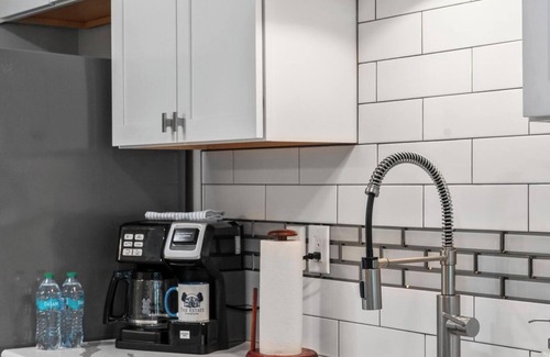 Mount Dora Apartment | The Marigold ★ 1 Gig Wi-Fi ★ Minutes to Everything