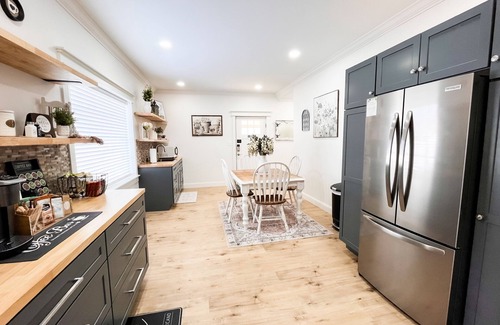 Low Moor Apartment | The Marigold Room- Room #3 Private Suite