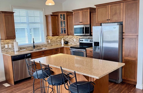 Okanagan-Similkameen Cottage | The Marina View Cottage