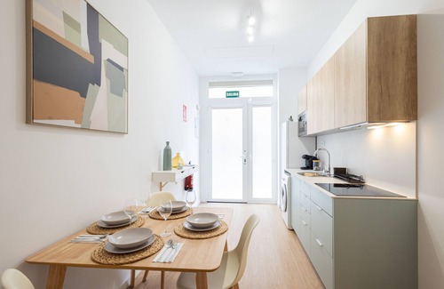 Aiora Apartment | The Maritim Serreria Apartment 03 by Florit Flats