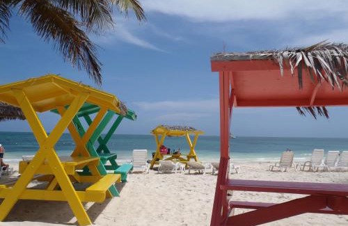 Bell Channel Bay Resort | The Marlin at Taino Beach Resort