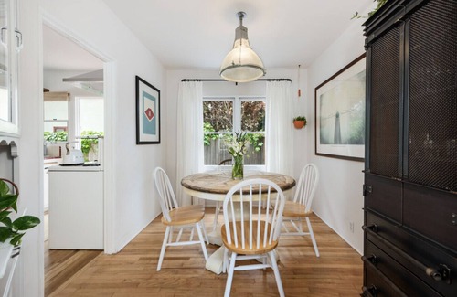 West Beach Apartment | The Marlowe Garden Suite - Vintage Luxury at the Beach - Hotel Amenities