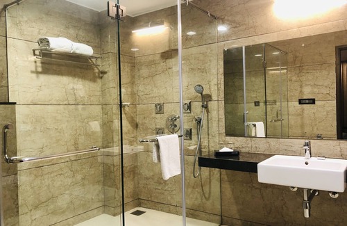 Nathdwara Hotel | The Maruti Nandan Grand