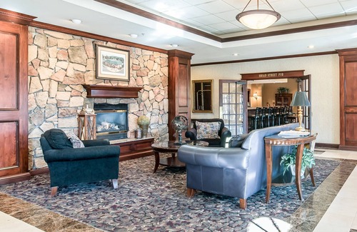 Oneonta Hotel | The Marx Hotel