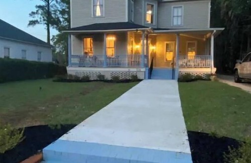 Thomasville House | The Mash Manor
