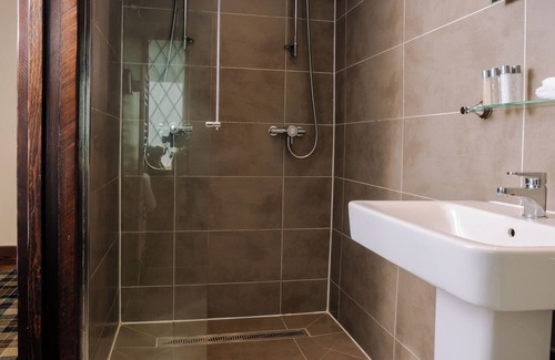 Bircotes Hotel | The Mayflower at Austerfield