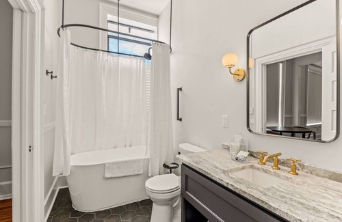 Valdosta Hotel | The McKey