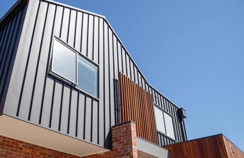 Echuca House | The McKinlay Station View