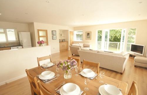Feock House | The Meadow