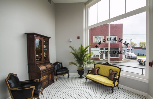Fulton Hotel | The Meadows Hotel